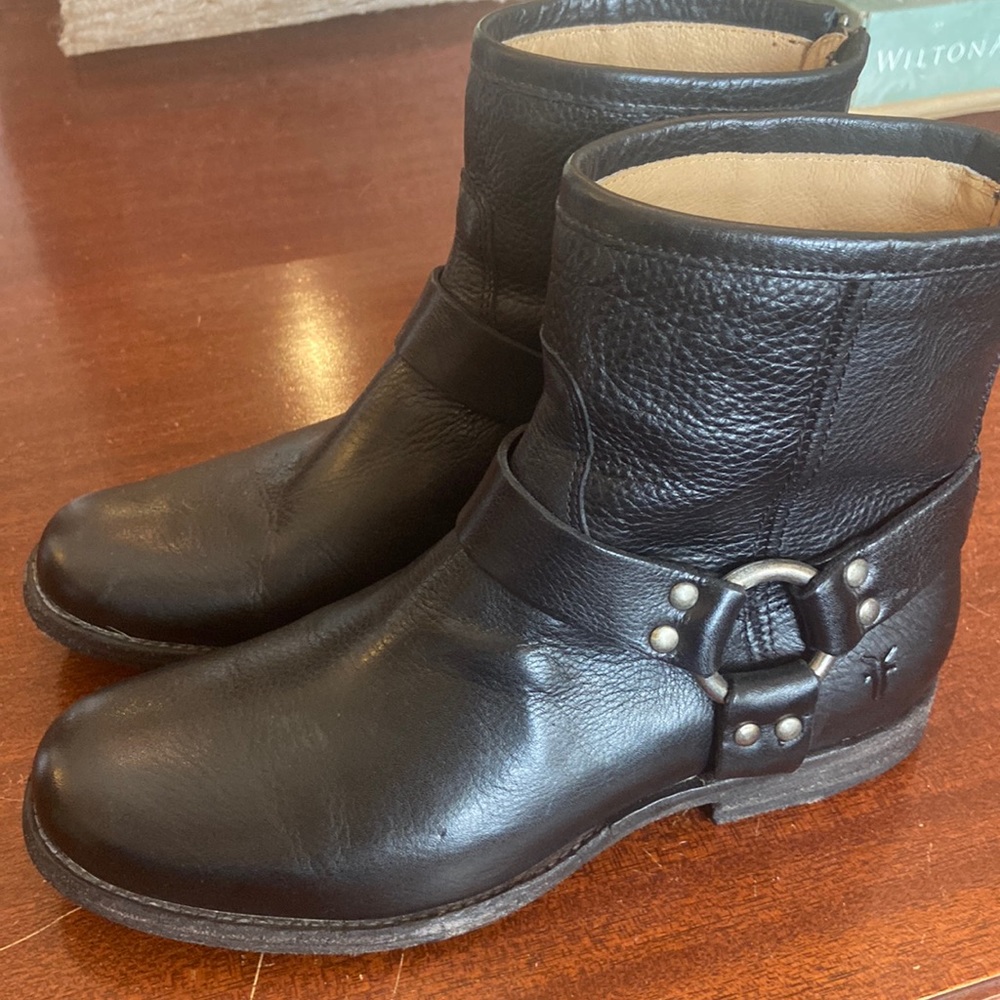 Frye Phillip Women's Harness Short Ankle Black Boots Sz 7 B.